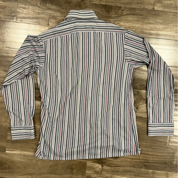 Vintage soft men’s striped button down shirt size small​ - Picture 3 of 5